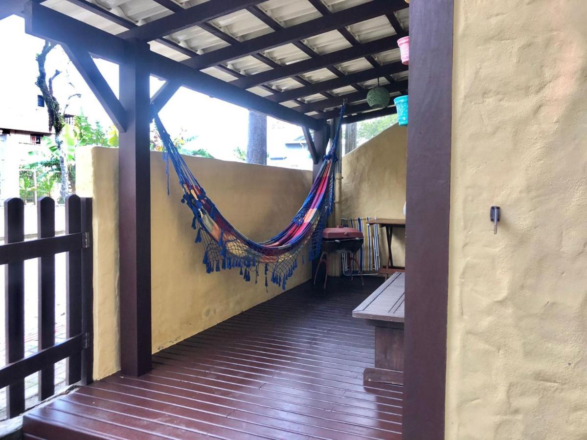 Chales No Centro De Bombinhas Exteriör bild